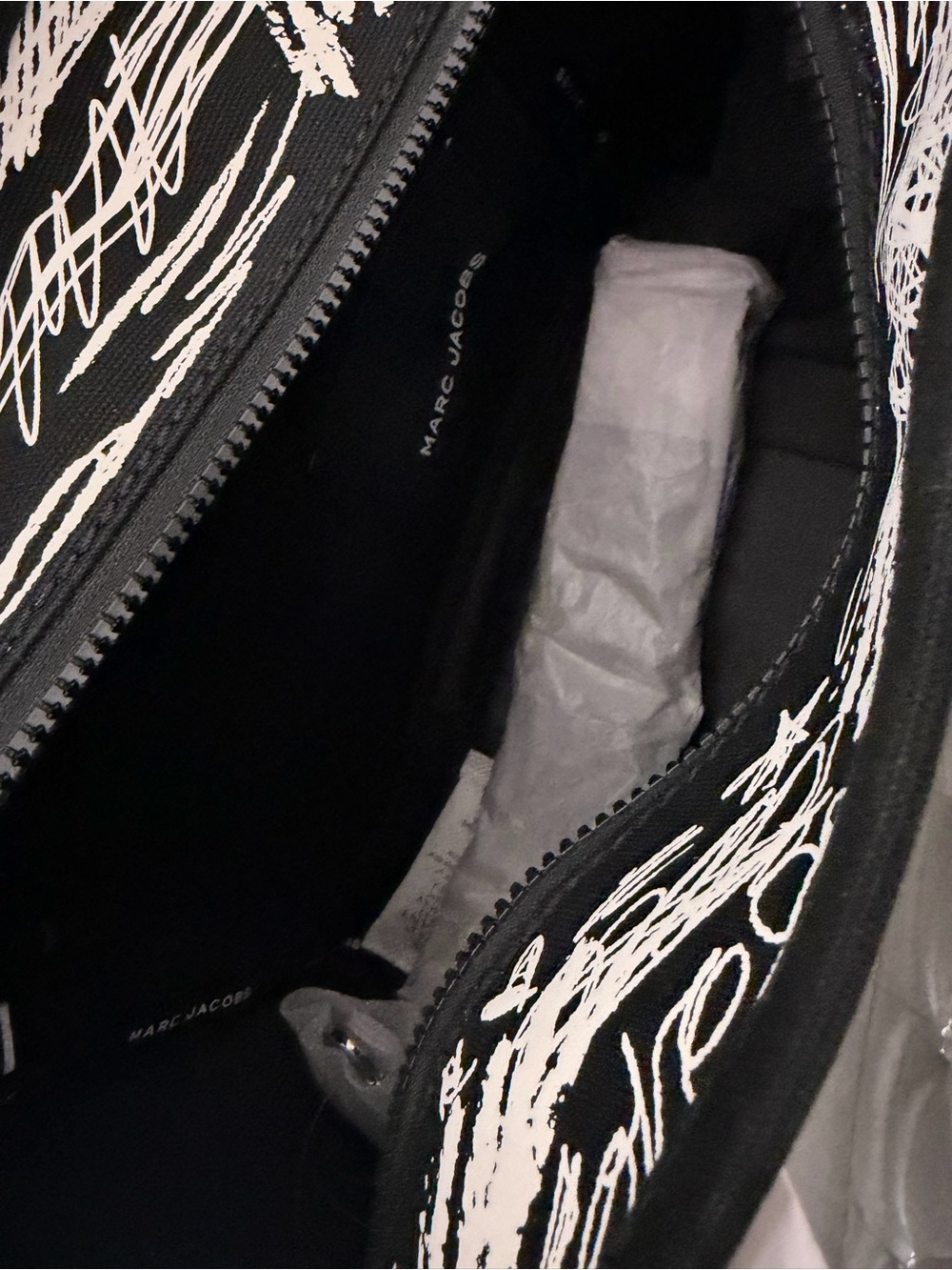Marc Jacobs Black & White Graffiti Canvas Tote - Picture 3 of 8
